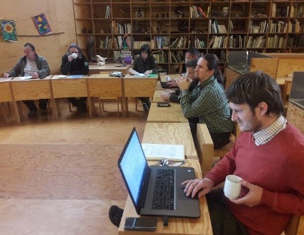 Účastníky ve workshopu ve Vrchlabí | Fotka: KRNAP Účastníky ve workshopu ve Vrchlabí | Fotka: KRNAP